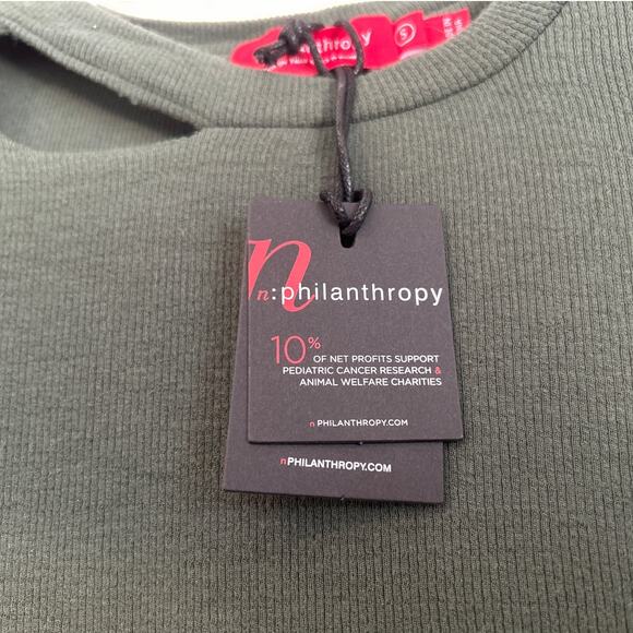 NWT n:philanthrophy Gavin Long Sleeve Tee, Green, Women's Small - Picture 3 of 8
